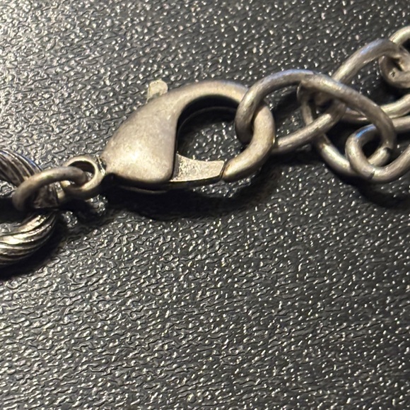 Elegant Silver Tone Necklace With Yellow Resin Cabachons Necklace by Loft - Picture 6 of 8